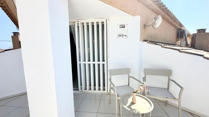 Image No.26-2 Bed Property for sale