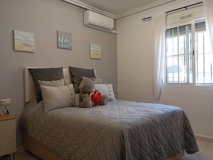 Image No.21-3 Bed Villa for sale