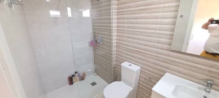 Image No.19-2 Bed Apartment for sale