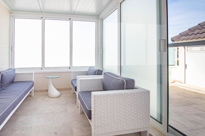 Image No.26-4 Bed Townhouse for sale