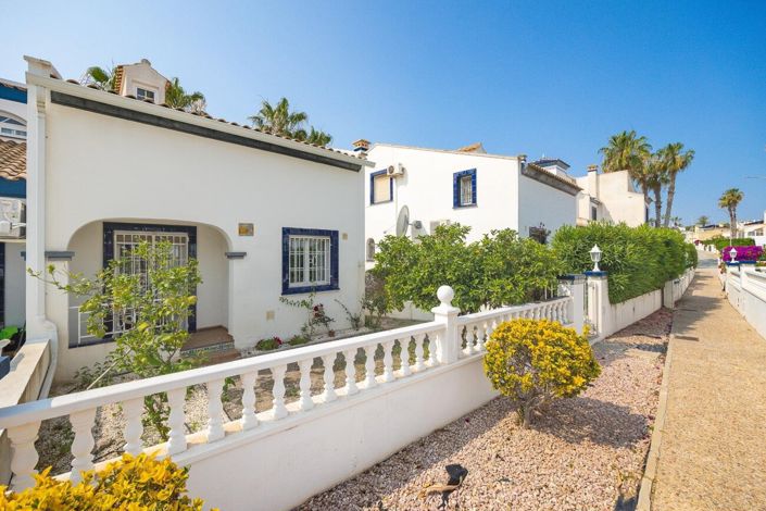 Image No.10-3 Bed Townhouse for sale