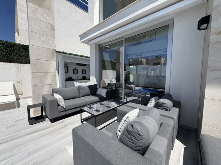 Image No.16-4 Bed Villa for sale