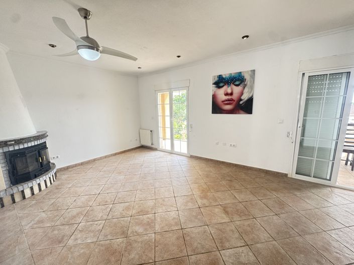 Image No.4-3 Bed Villa for sale