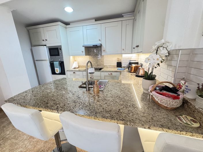 Image No.5-2 Bed Apartment for sale