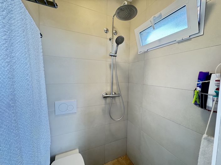 Image No.27-2 Bed Apartment for sale