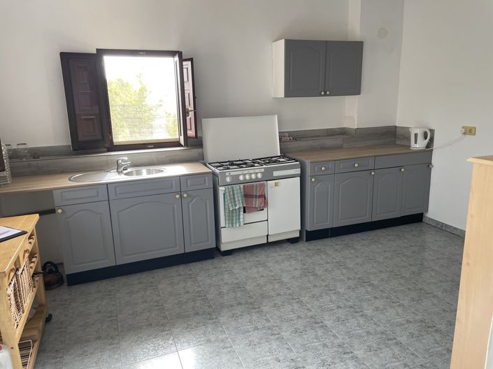 Image No.6-6 Bed Country House for sale