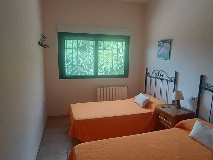 Image No.17-3 Bed Country House for sale