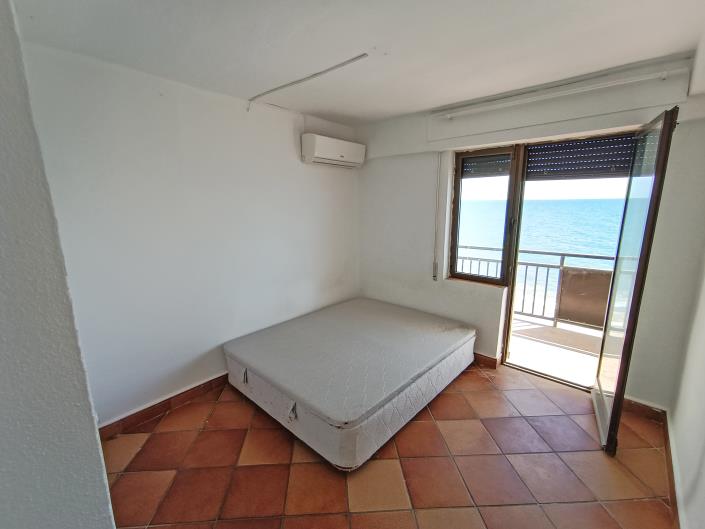 Image No.13-3 Bed Semi-Detached for sale