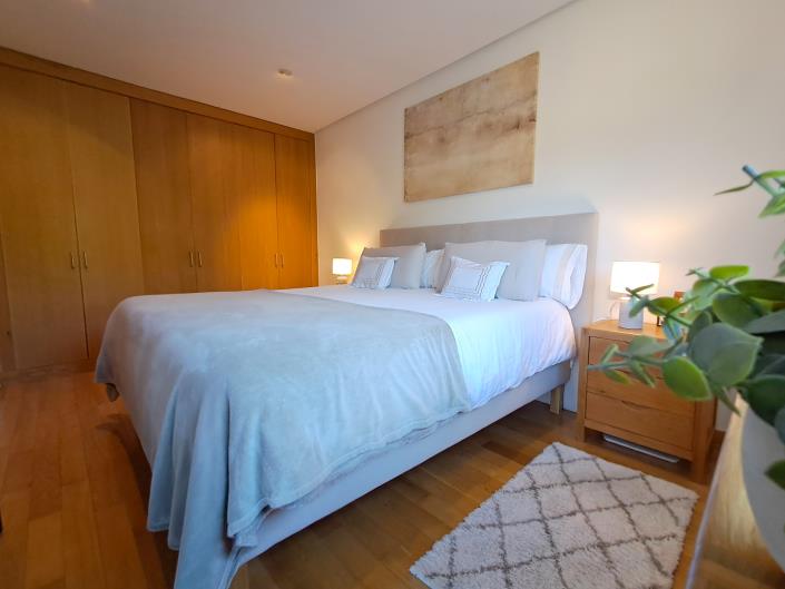 Image No.26-3 Bed Townhouse for sale