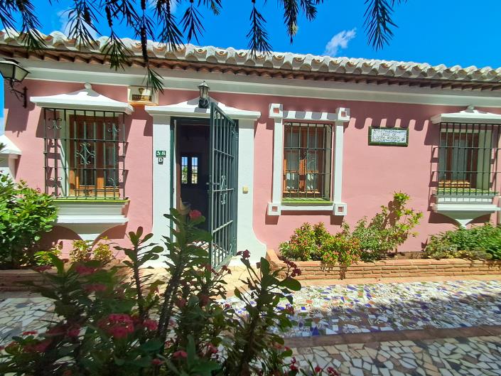 Image No.3-2 Bed House for sale