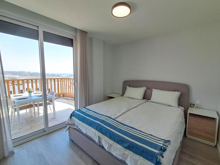 Image No.9-3 Bed Apartment for sale