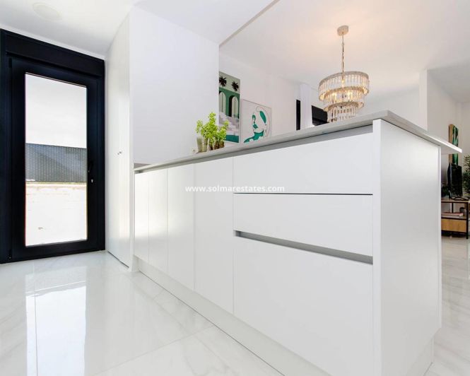 Image No.20-3 Bed Villa for sale