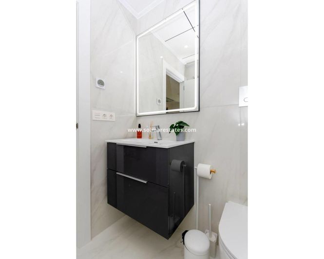 Image No.42-3 Bed Villa for sale