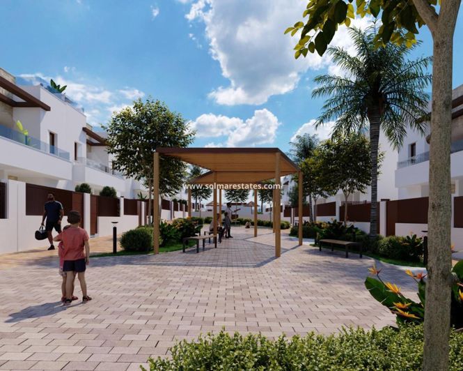 Image No.3-3 Bed Townhouse for sale