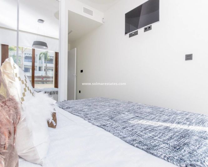 Image No.13-2 Bed Apartment for sale