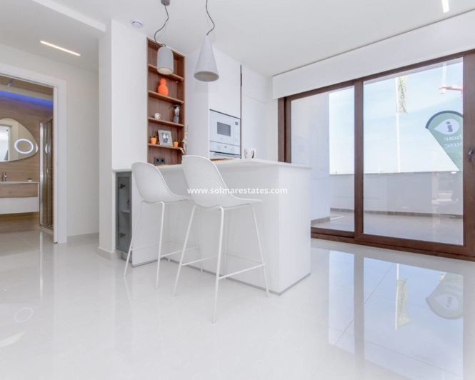 Image No.8-2 Bed Apartment for sale