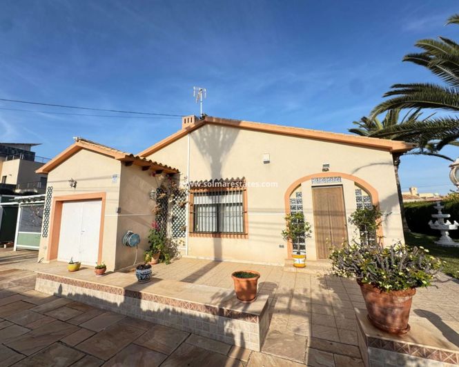 Image No.20-3 Bed Villa for sale