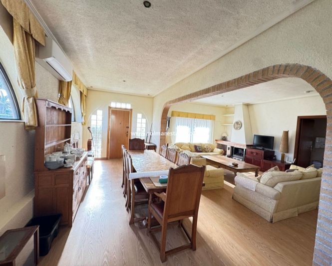 Image No.4-3 Bed Villa for sale