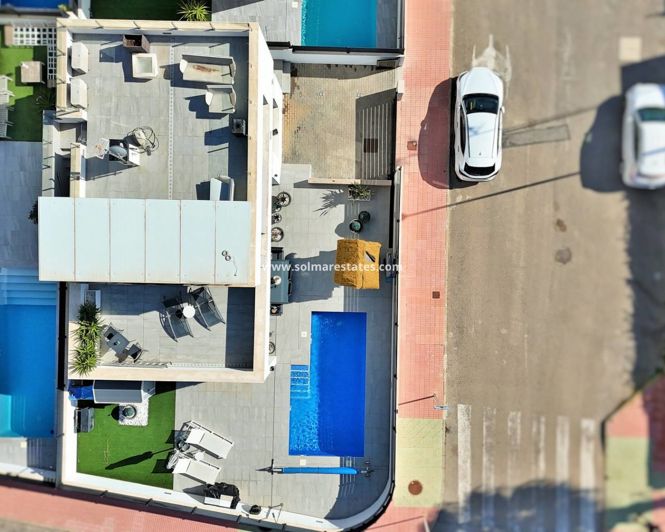 Image No.40-3 Bed Villa for sale