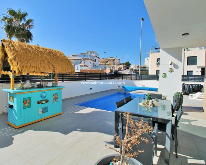 Image No.5-3 Bed Villa for sale