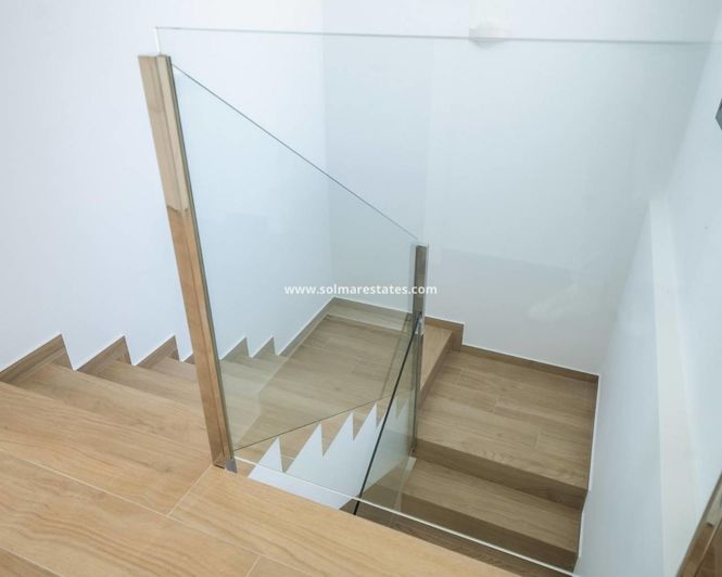 Image No.25-3 Bed Villa for sale