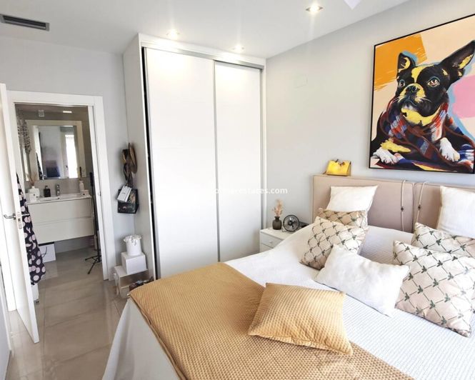 Image No.14-3 Bed Villa for sale