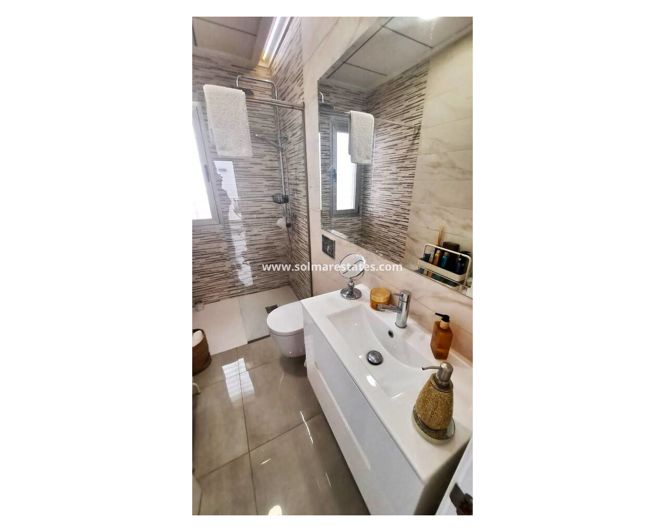 Image No.29-3 Bed Villa for sale