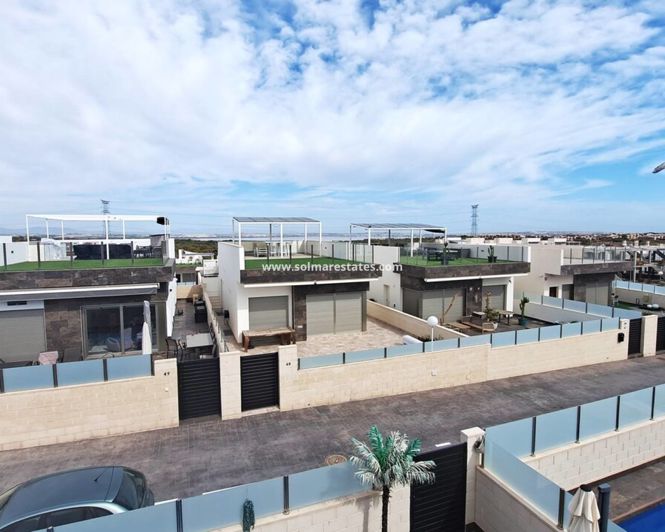 Image No.41-3 Bed Villa for sale