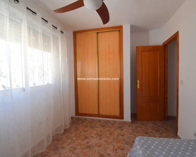 Image No.9-3 Bed House for sale