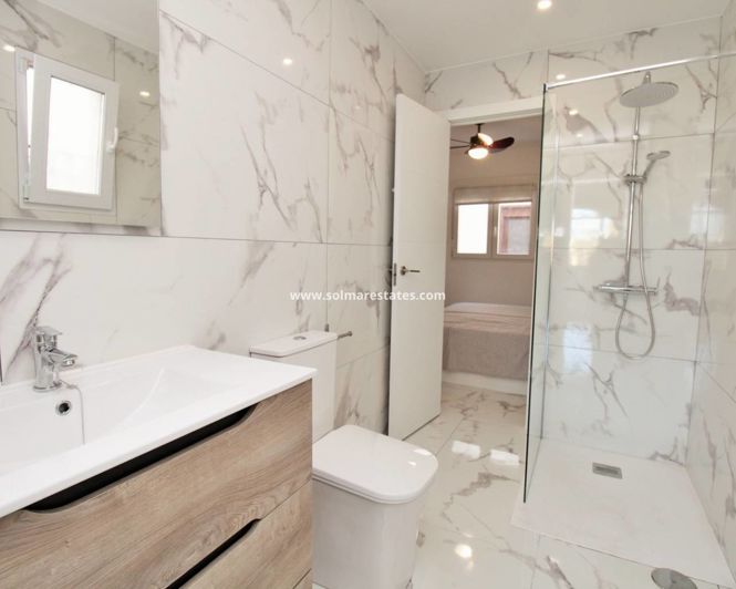 Image No.11-1 Bed Apartment for sale