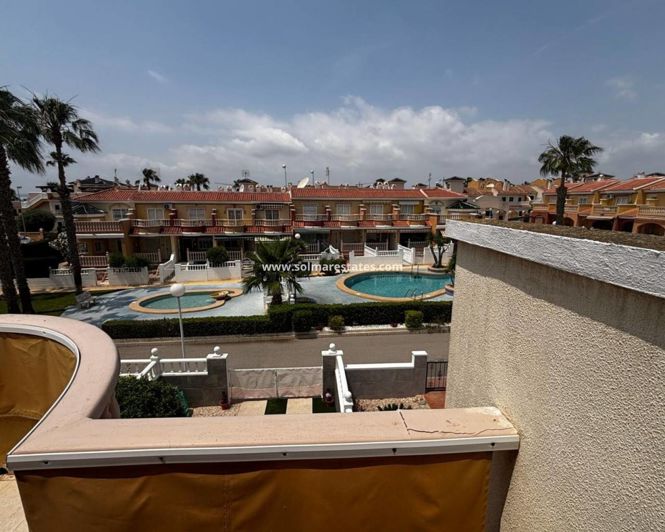 Image No.14-3 Bed Townhouse for sale