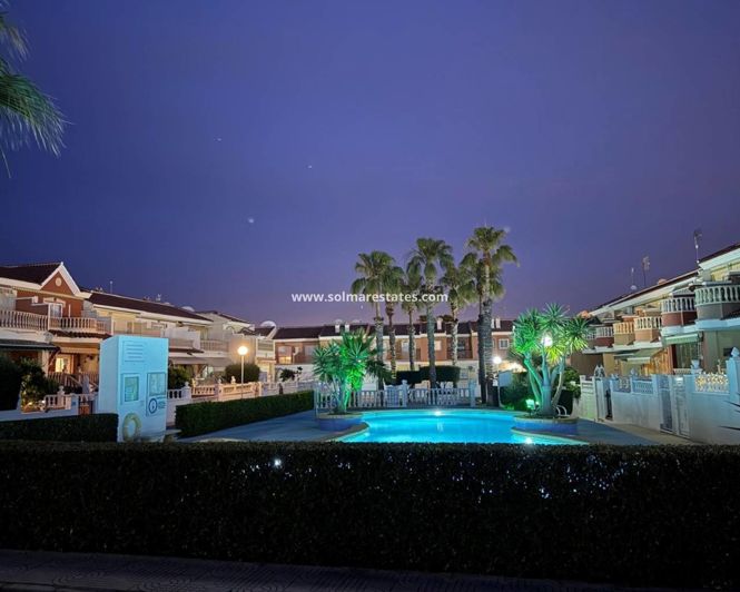 Image No.38-3 Bed Townhouse for sale