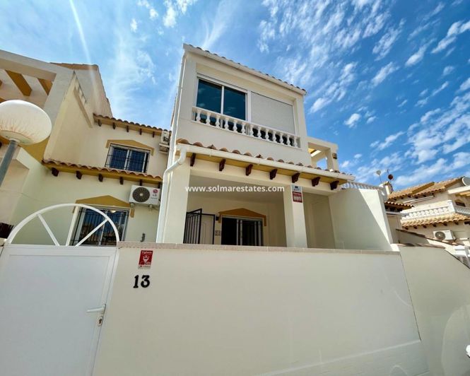 Image No.25-3 Bed Quad for sale