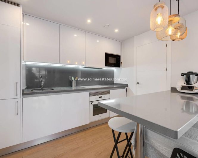 Image No.15-2 Bed Apartment for sale