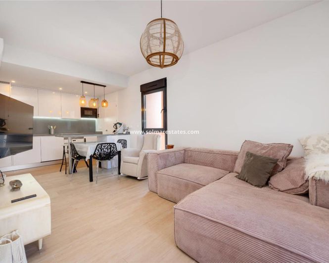 Image No.20-2 Bed Apartment for sale