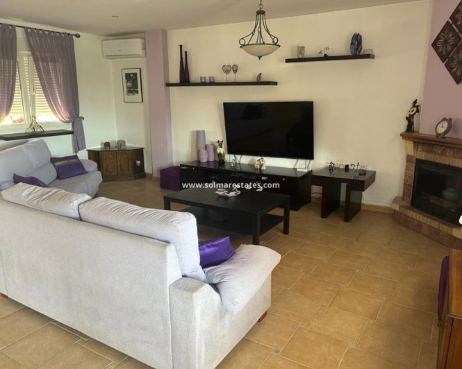 Image No.20-3 Bed Villa for sale