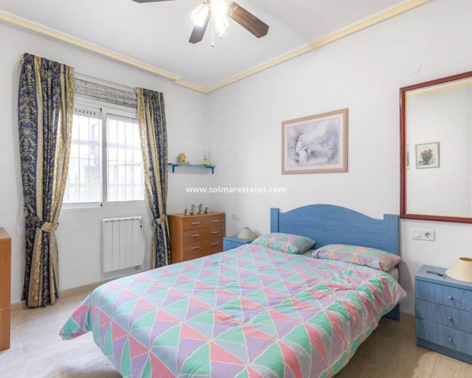 Image No.14-3 Bed Apartment for sale