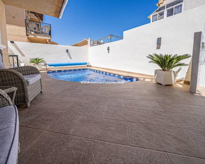 Image No.11-4 Bed Villa for sale