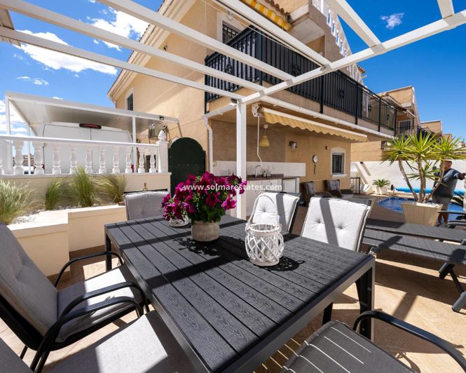 Image No.15-4 Bed Villa for sale