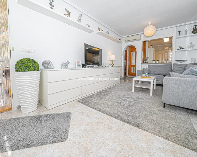 Image No.25-4 Bed Villa for sale