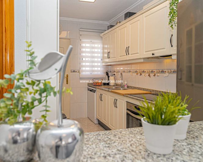 Image No.29-4 Bed Villa for sale