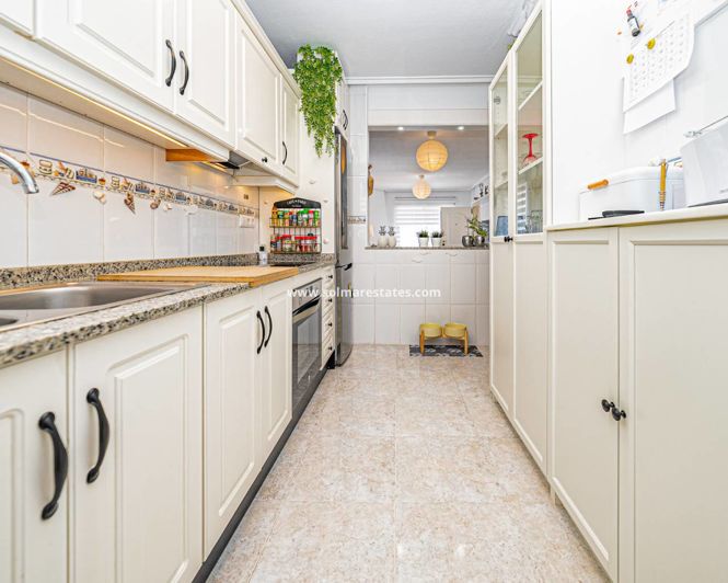 Image No.32-4 Bed Villa for sale