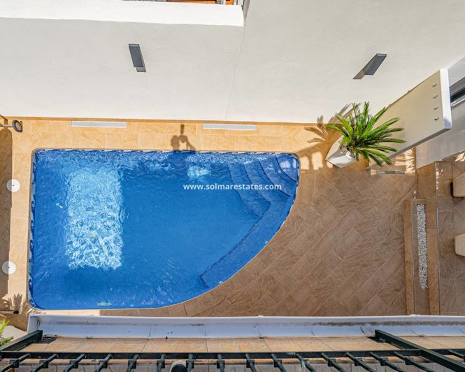 Image No.41-4 Bed Villa for sale