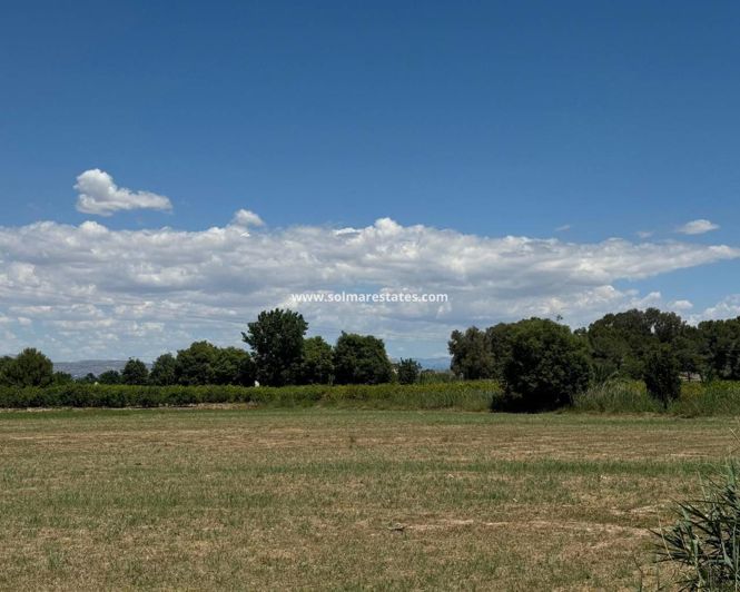 Image No.26-2 Bed Apartment for sale