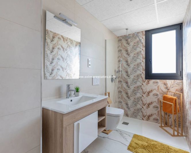 Image No.14-2 Bed Apartment for sale