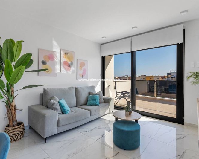 Image No.9-2 Bed Apartment for sale