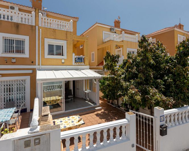 Image No.34-3 Bed Townhouse for sale