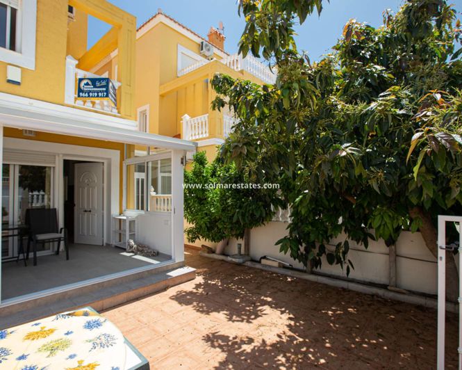 Image No.4-3 Bed Townhouse for sale