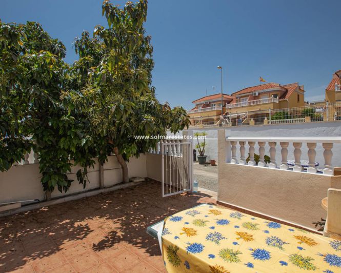 Image No.6-3 Bed Townhouse for sale