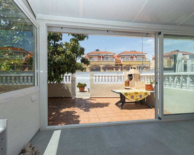 Image No.9-3 Bed Townhouse for sale